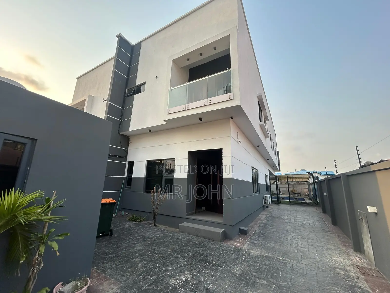 4bdrm House in Osapa London Owo, Lekki for rent