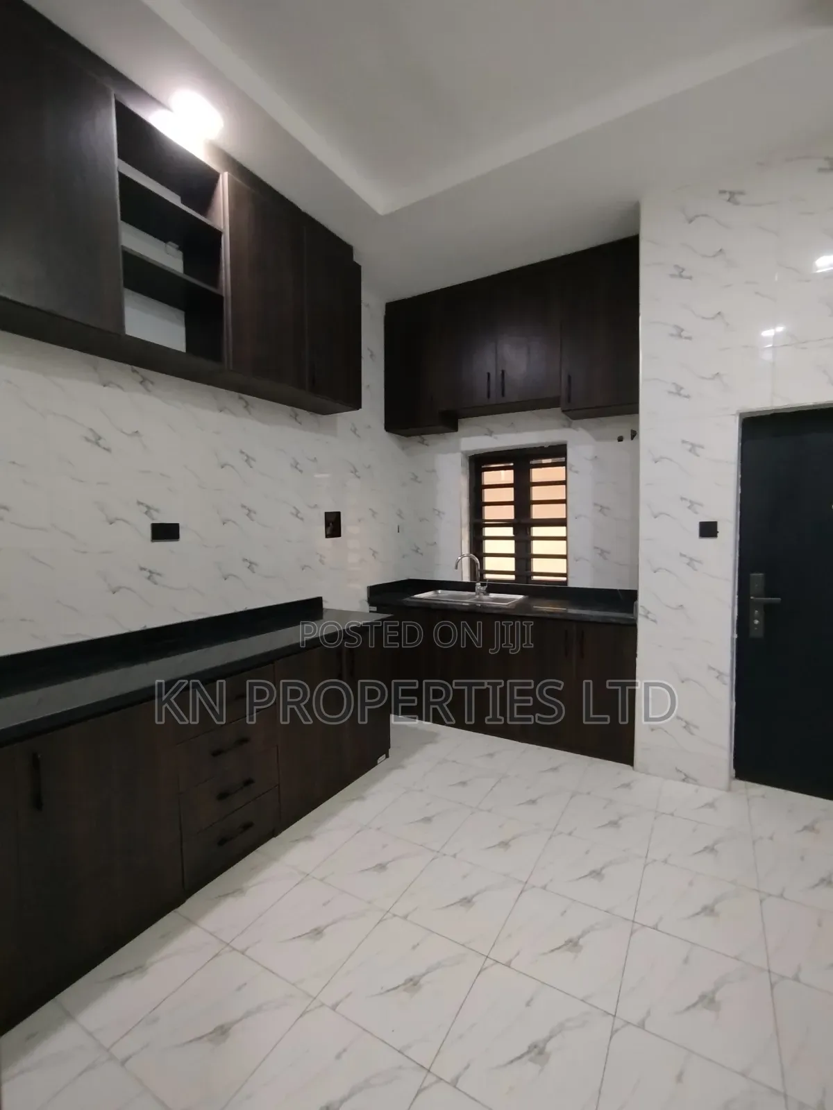 2bdrm Block of Flats in Dawaki for rent