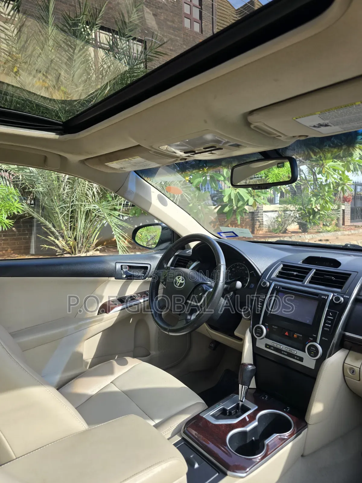 Toyota Camry XLE V6 4dr Sedan (3.5L 6cyl 6A) 2013 Black