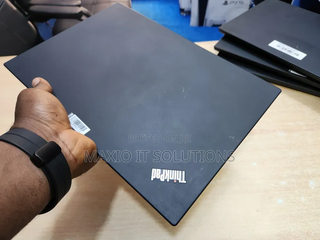 Laptop Lenovo ThinkPad T14 G1 16GB Intel Core i7 SSD 256GB