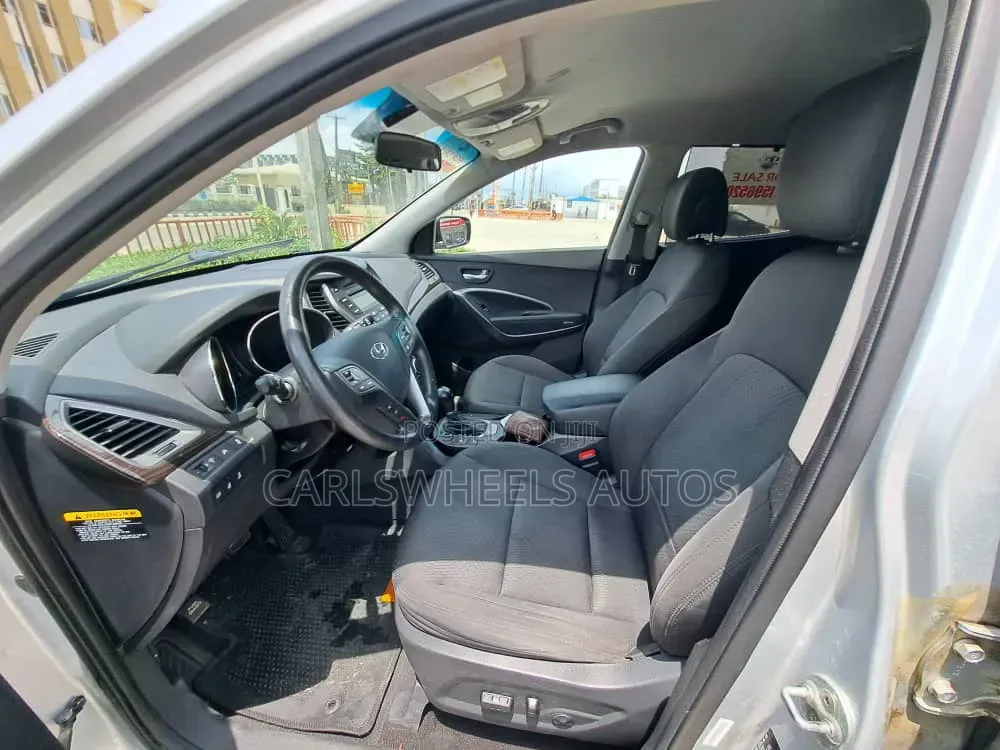 Hyundai Santa Fe SE AWD 2016 Silver