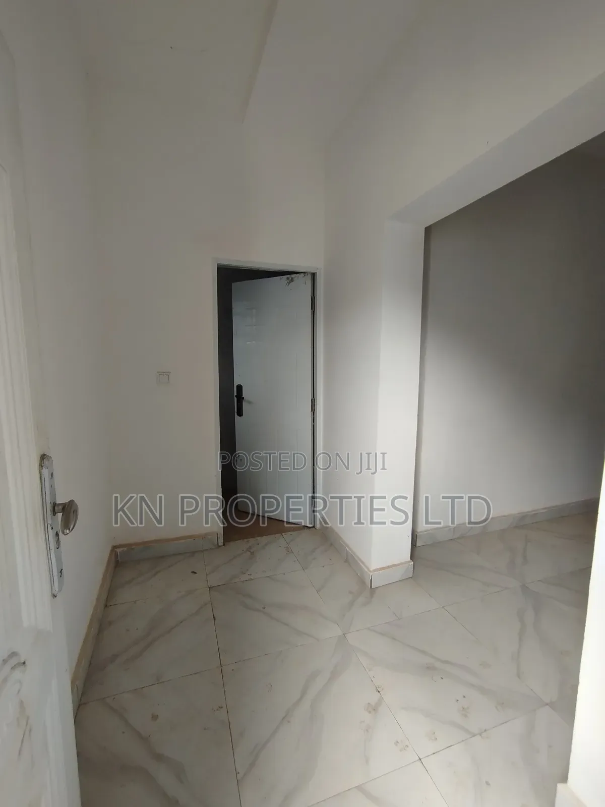 2bdrm Apartment in Dawaki for rent