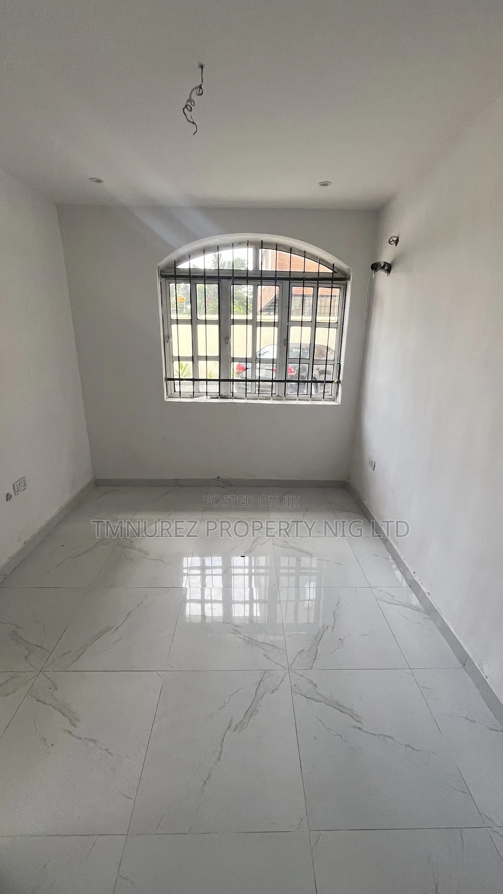 1bdrm Apartment in Oniru Side, Ligali Ayorinde for rent