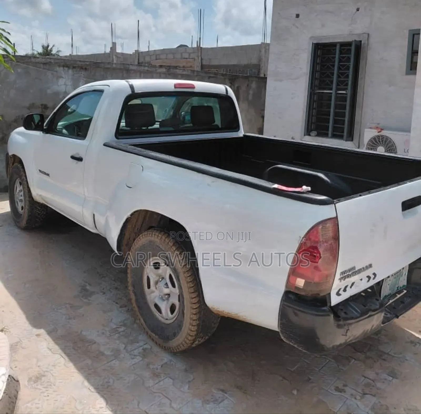Toyota Tacoma 2005 White
