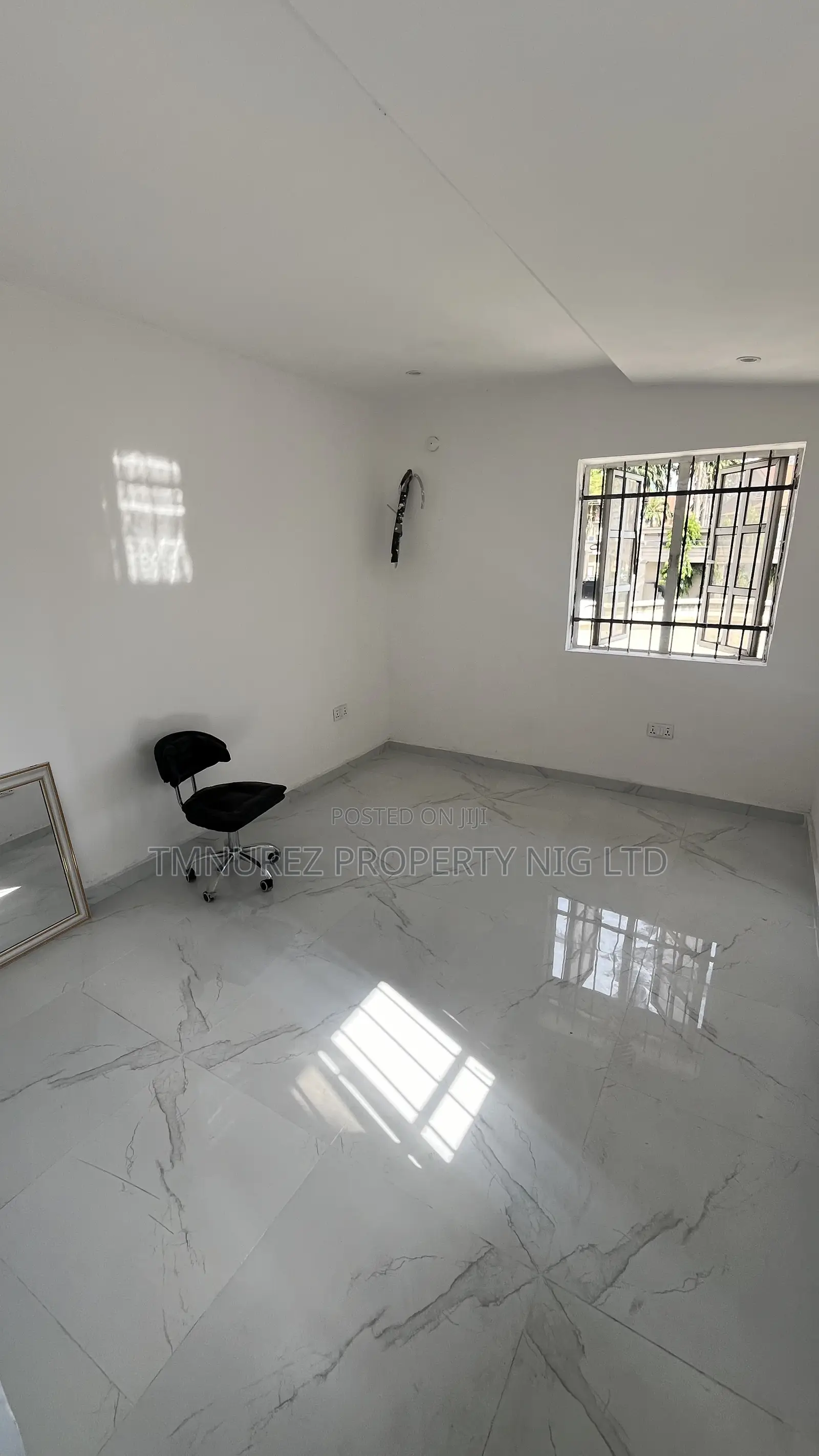 1bdrm Apartment in Vi -Oniru, Ligali Ayorinde for rent