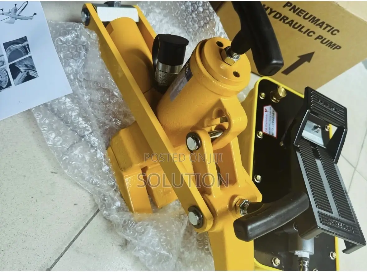 Hydraulic Bead Breaker