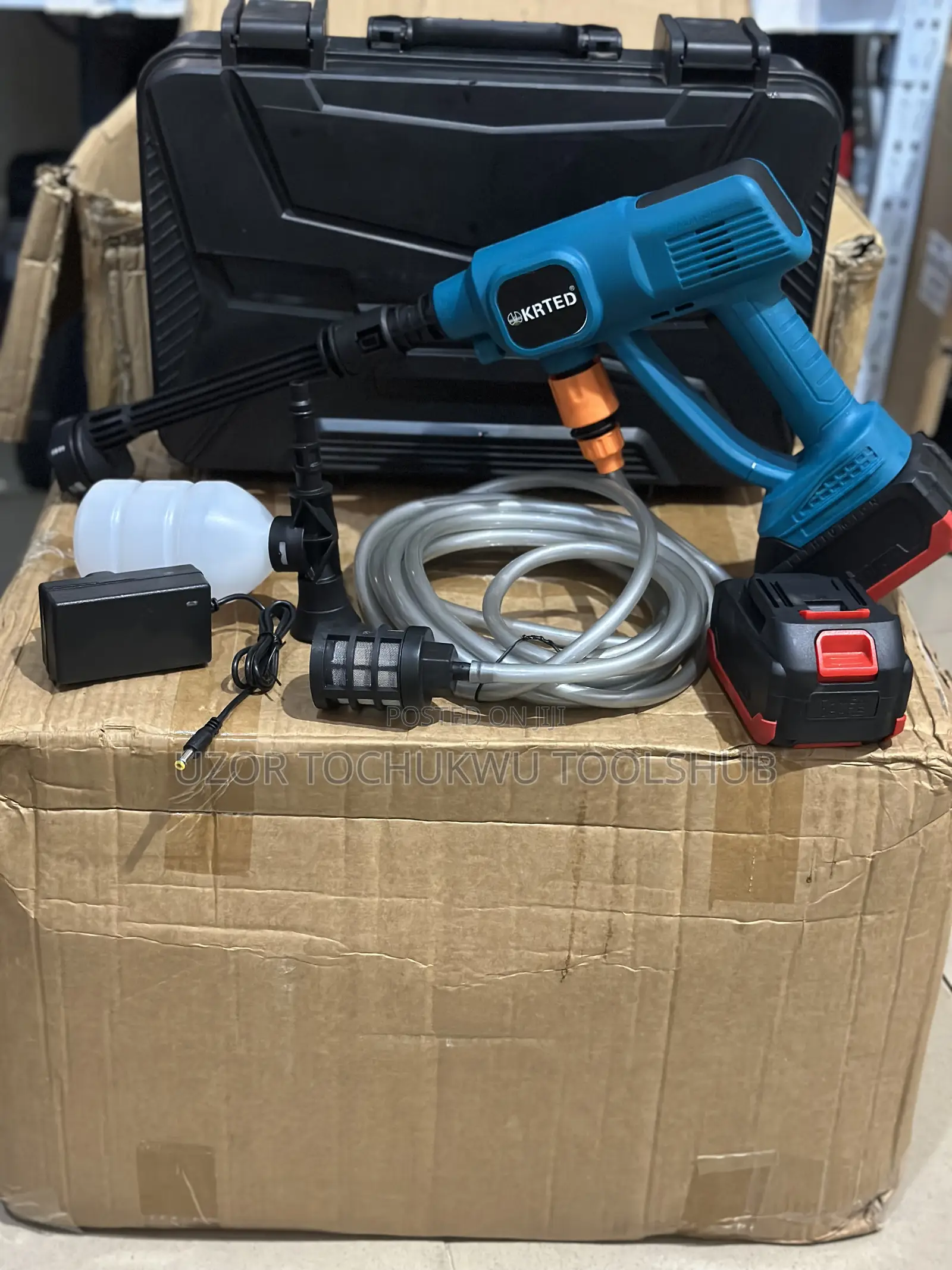 48v Portable Cordless High Pressure Car Wash Machine With 2 Batteries