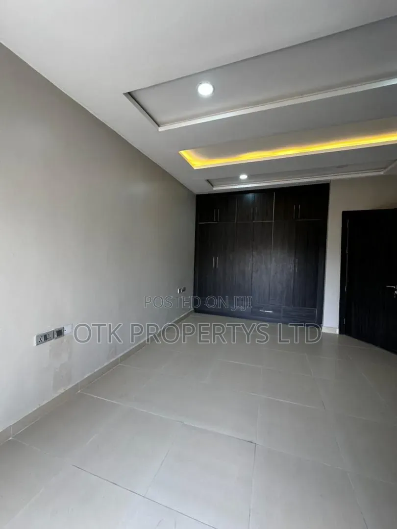 2bdrm Block of Flats in Mabushi Less Than for rent