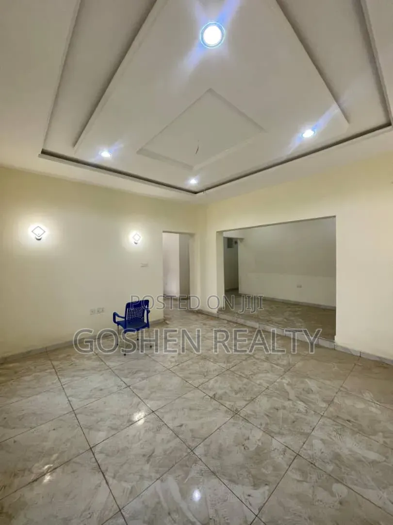3bdrm Block of Flats in Katampe Main for rent