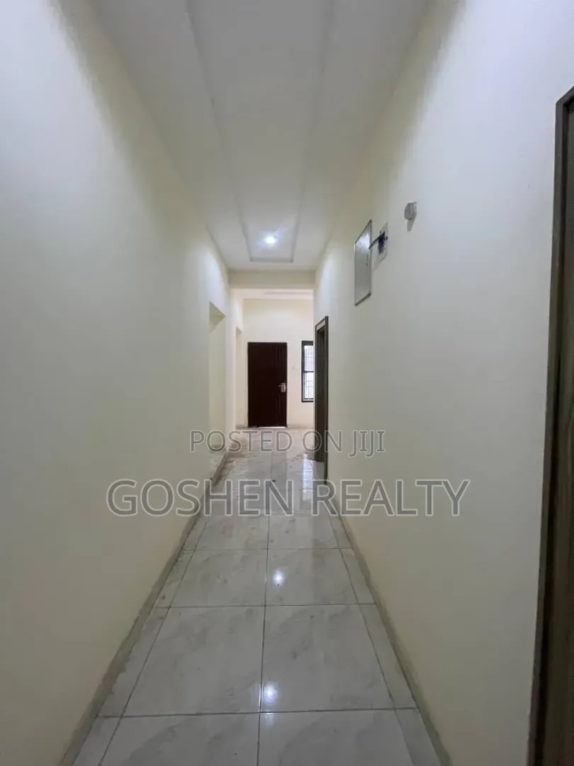 3bdrm Block of Flats in Katampe Main for rent