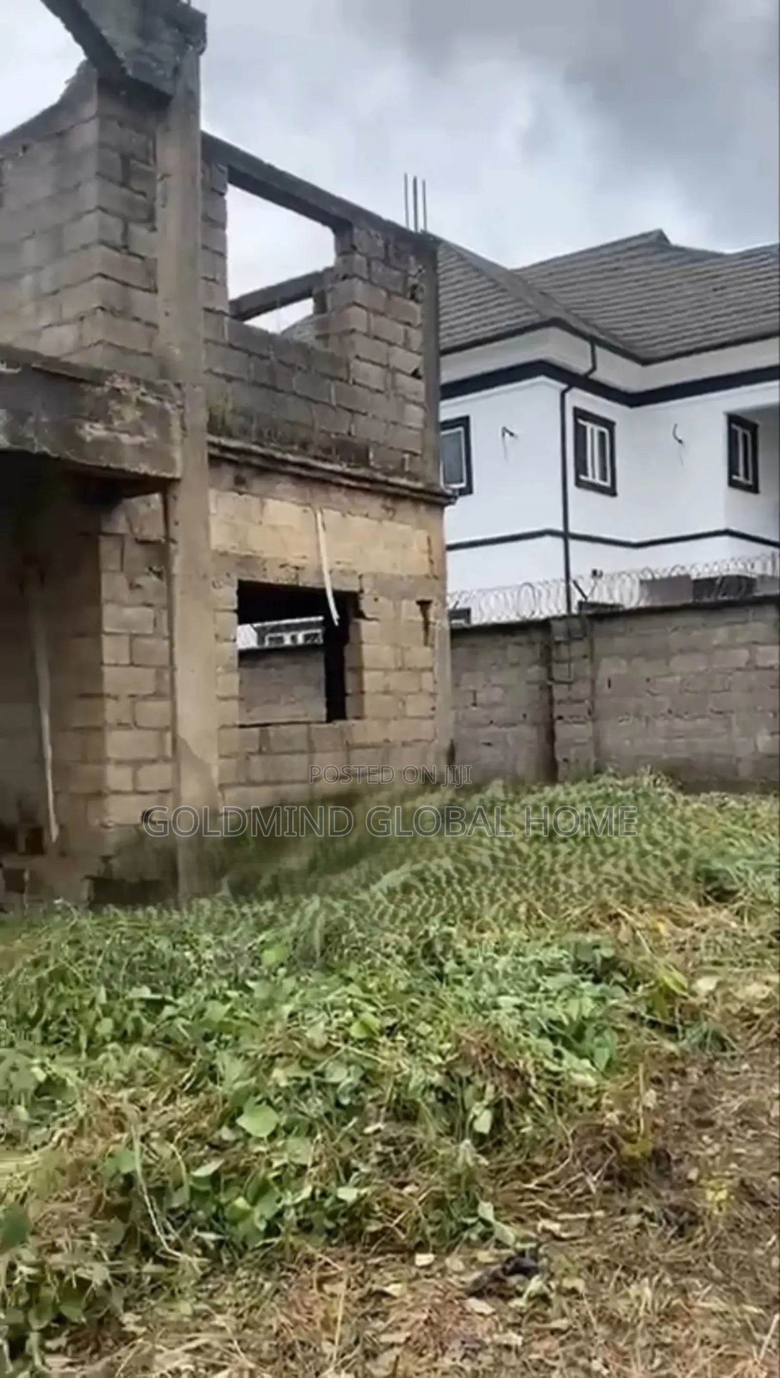 5bdrm Duplex in Lokogoma for sale