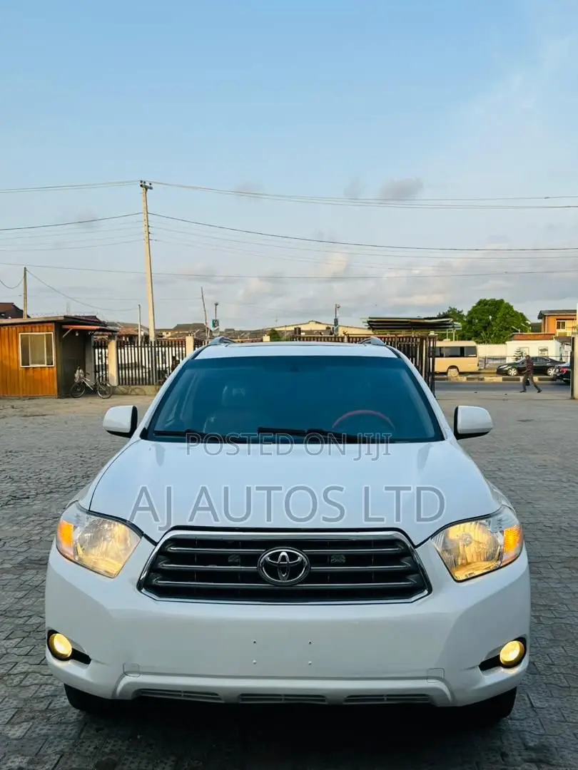 Toyota Highlander Limited 2009 White