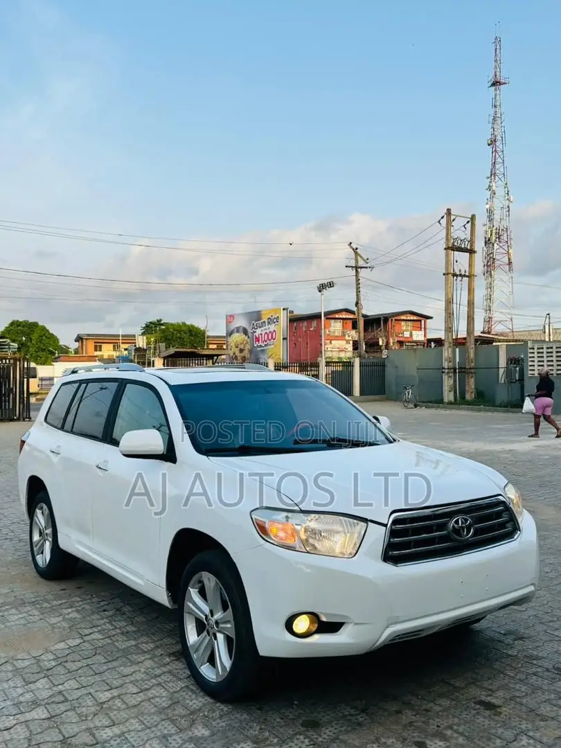 Toyota Highlander Limited 2009 White