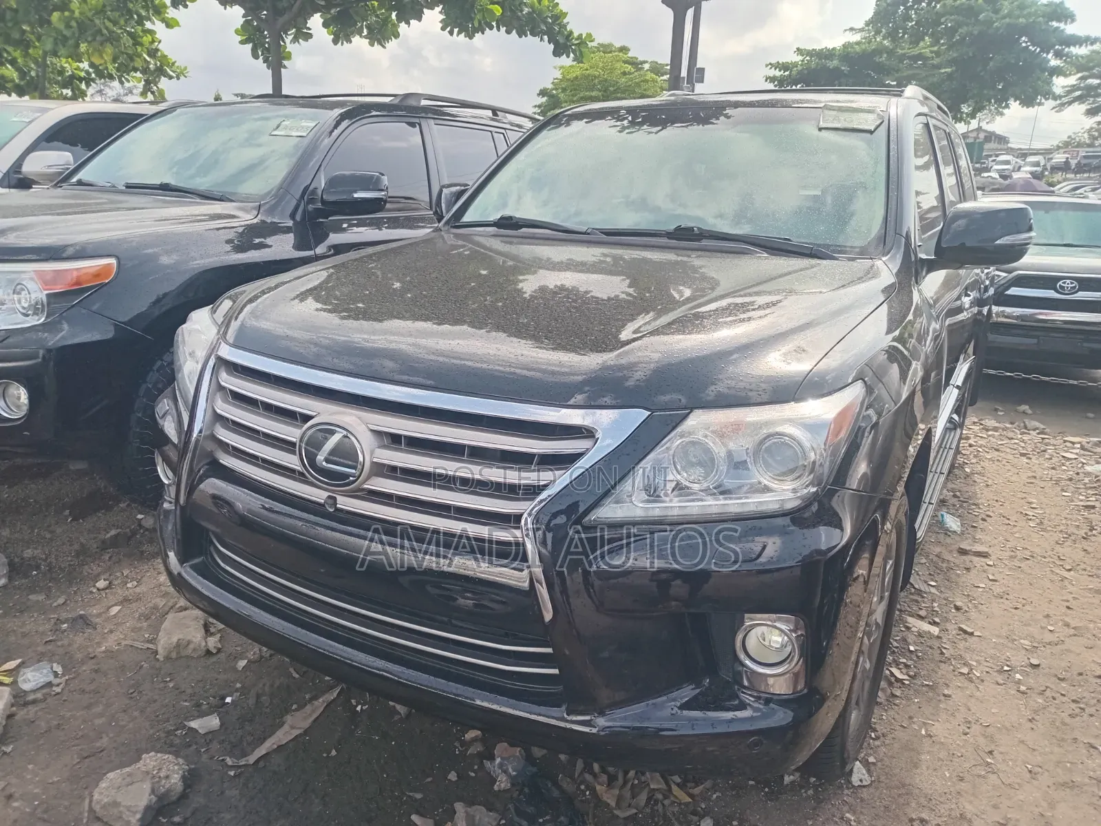 Lexus LX 570 AWD 2016 Black