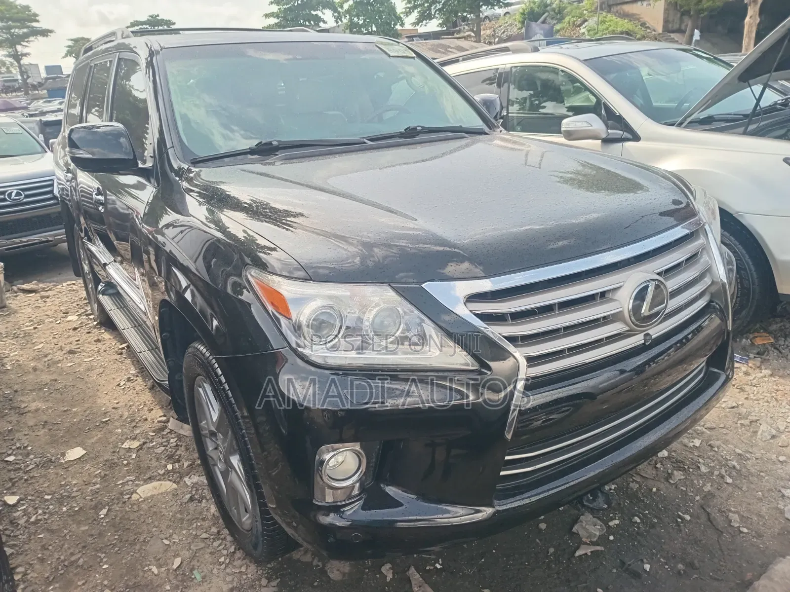 Lexus LX 570 AWD 2016 Black