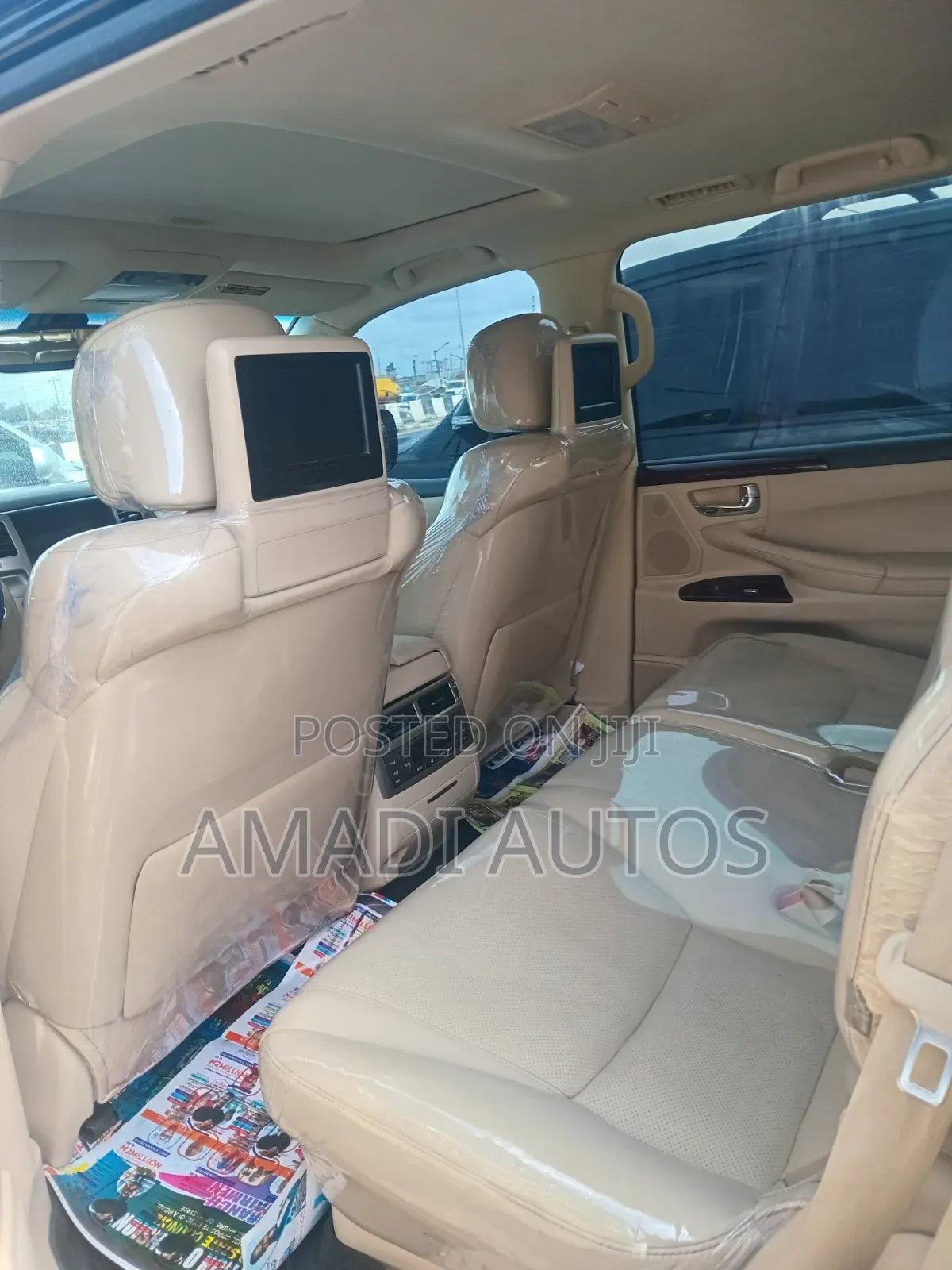 Lexus LX 570 AWD 2016 Black