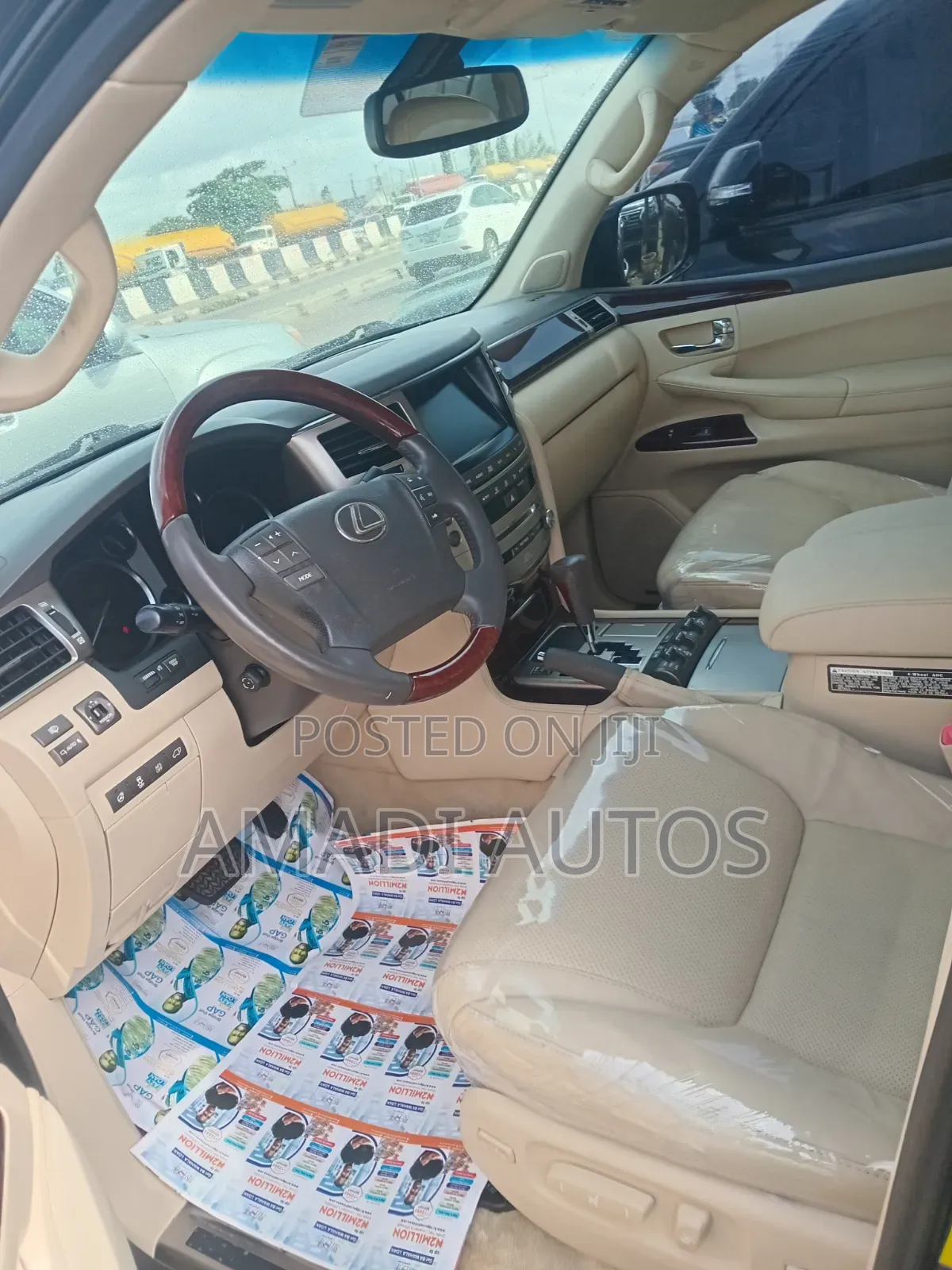 Lexus LX 570 AWD 2016 Black