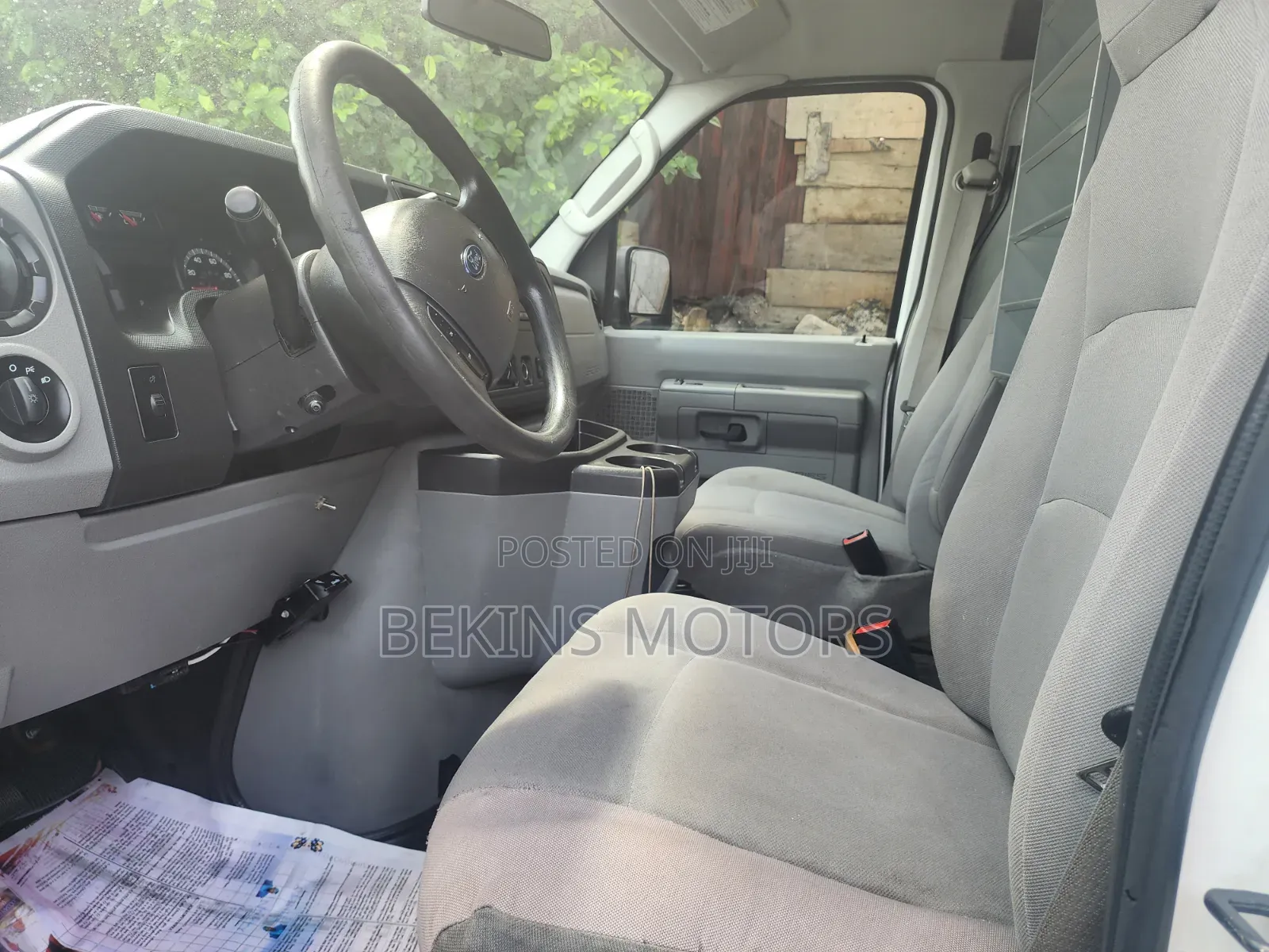 Ford E250 2015 White