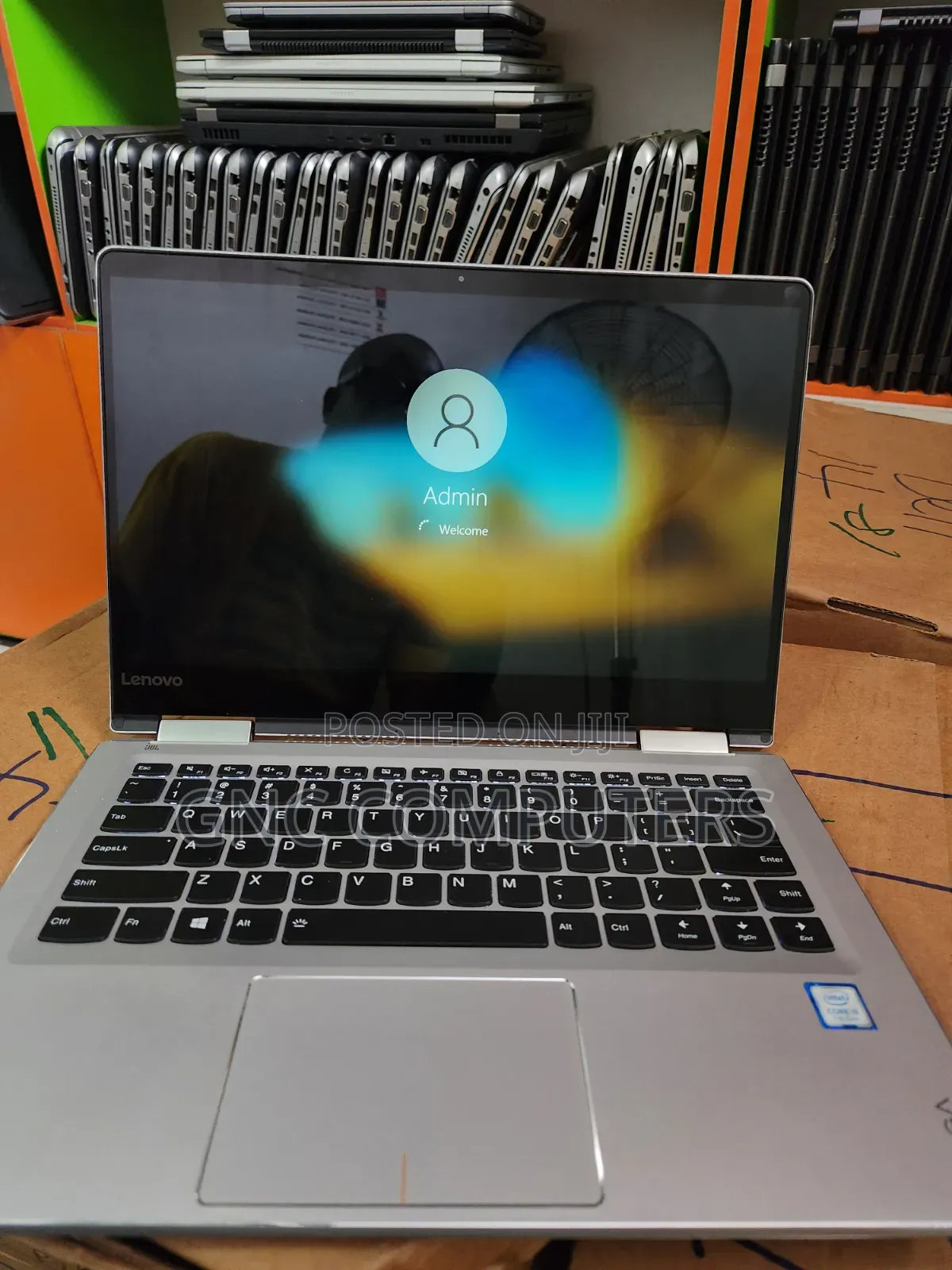 Laptop Lenovo Yoga 710 8GB Intel Core i5 SSD 256GB