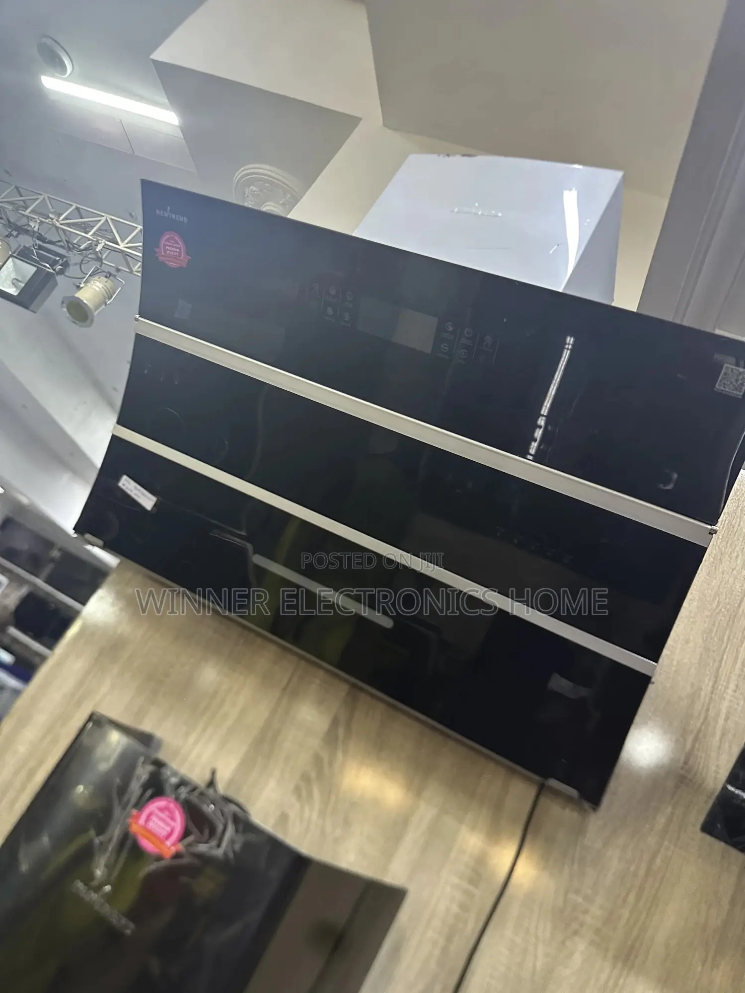 New Trend Smoke Extractor 60 by 90cm Curve Range Hood