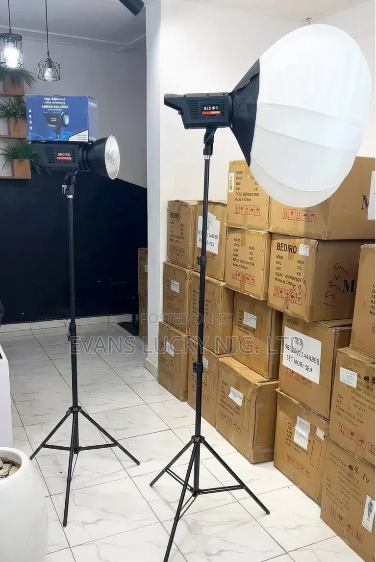 Bediro Bi-color Led Studio Light (Free Tripod)