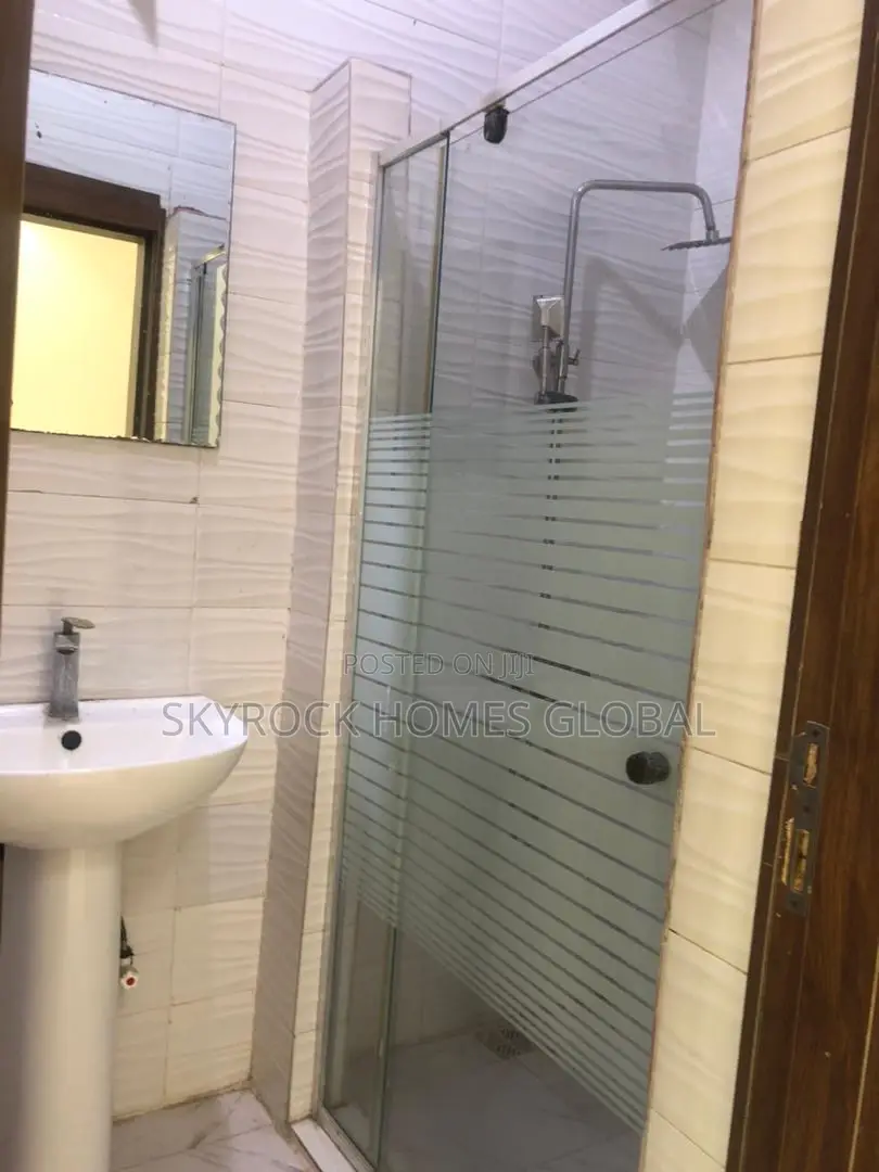 2bdrm Block of Flats in Ikate for rent