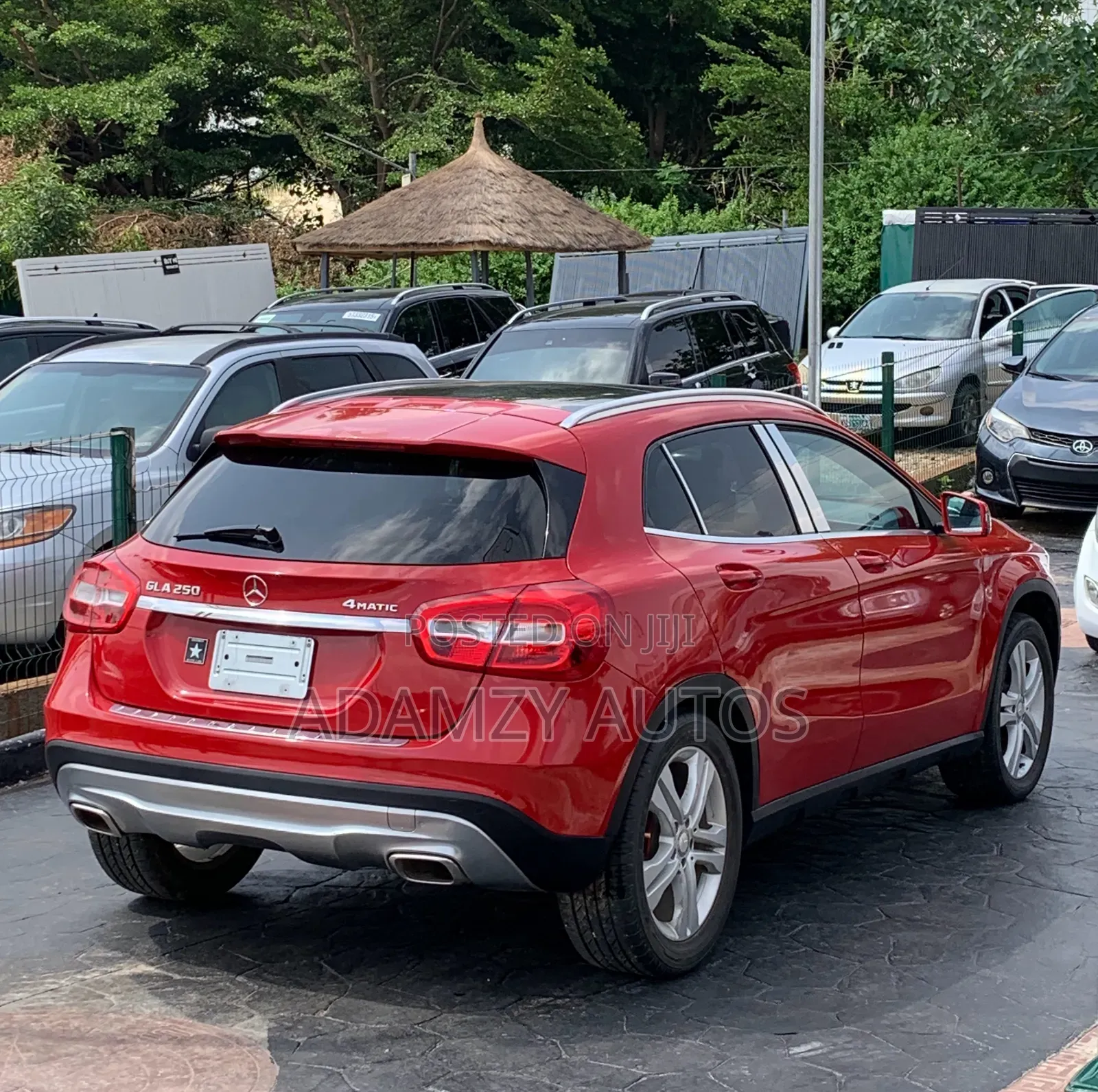 Mercedes-Benz GLA 250 2017 Red