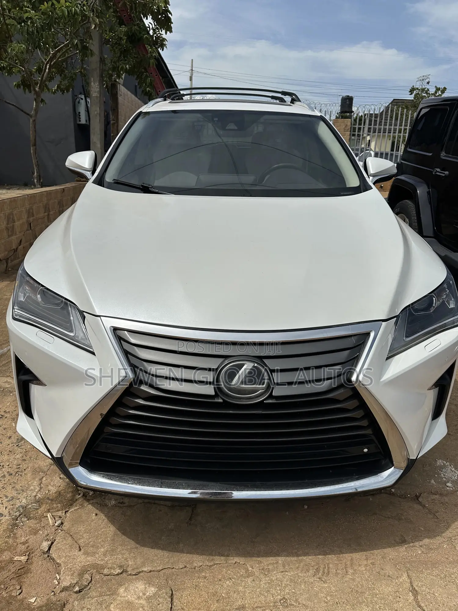 Lexus RX 350 AWD 2017 White
