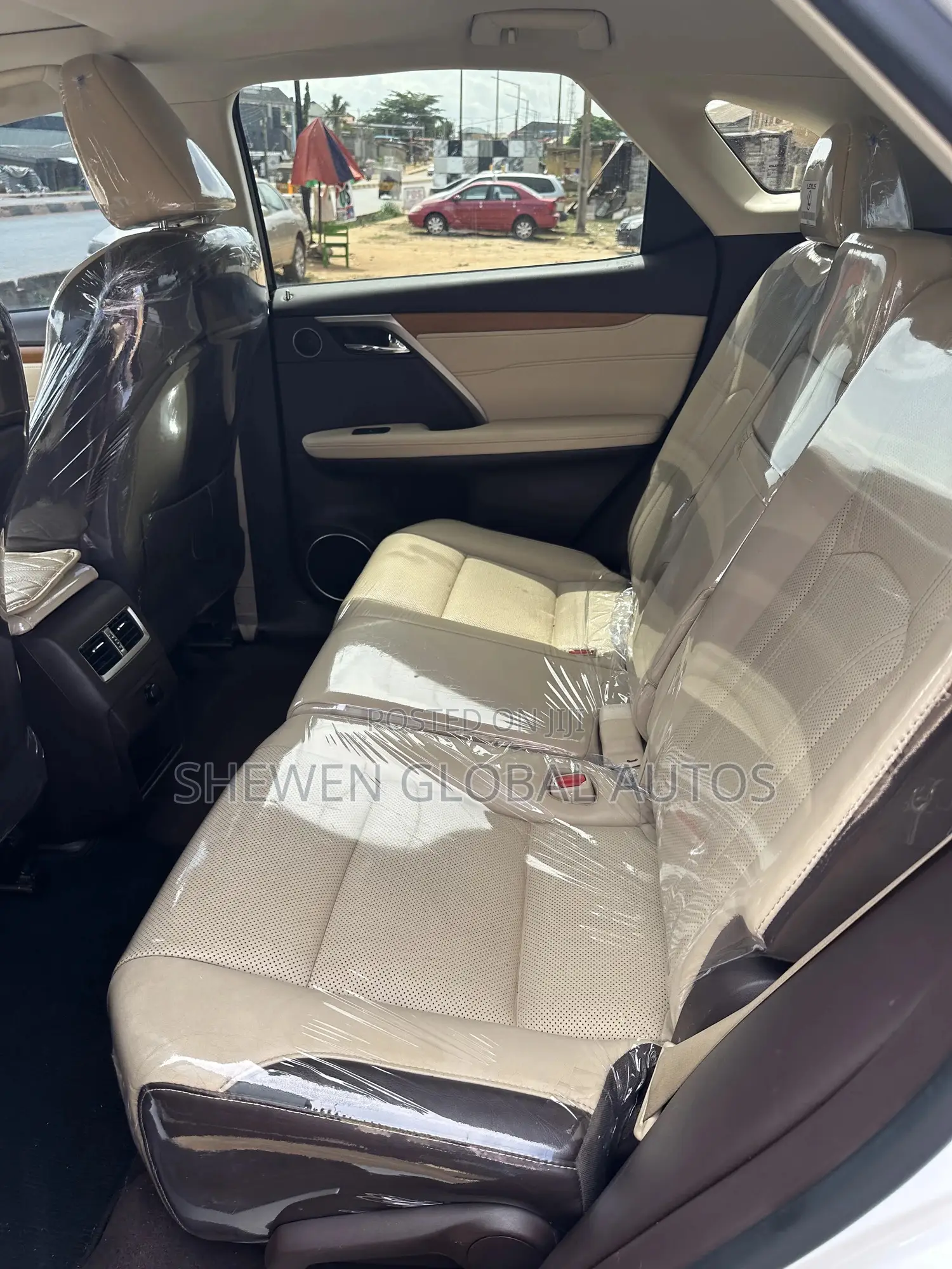 Lexus RX 350 AWD 2017 White