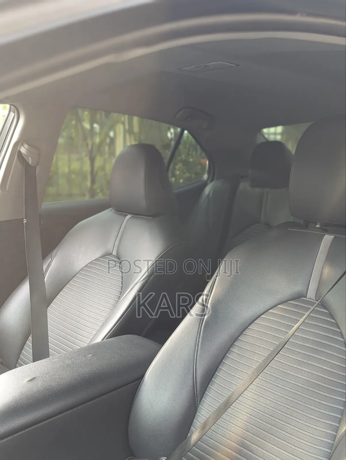 Toyota Camry 2018 White