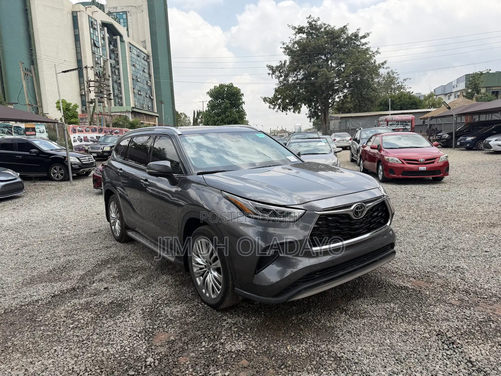 Toyota Highlander Platinum AWD 2023 Gray