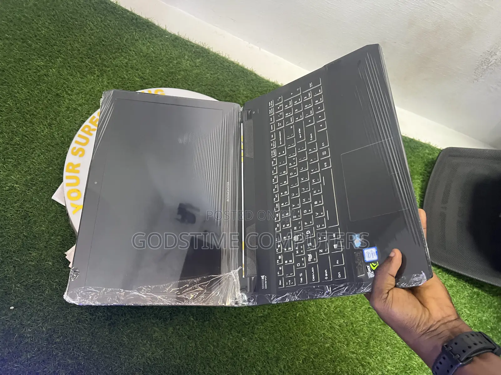 Laptop Monster 16GB Intel Core i7 SSD 512GB