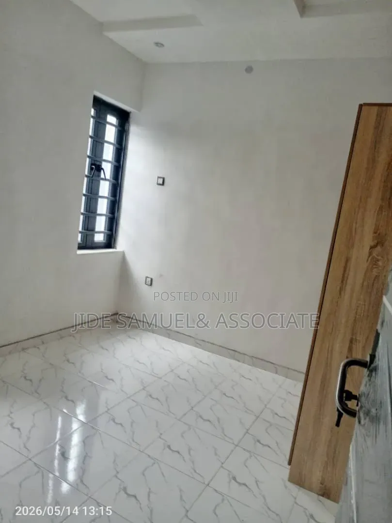 Furnished Mini Flat in Ayobo for rent