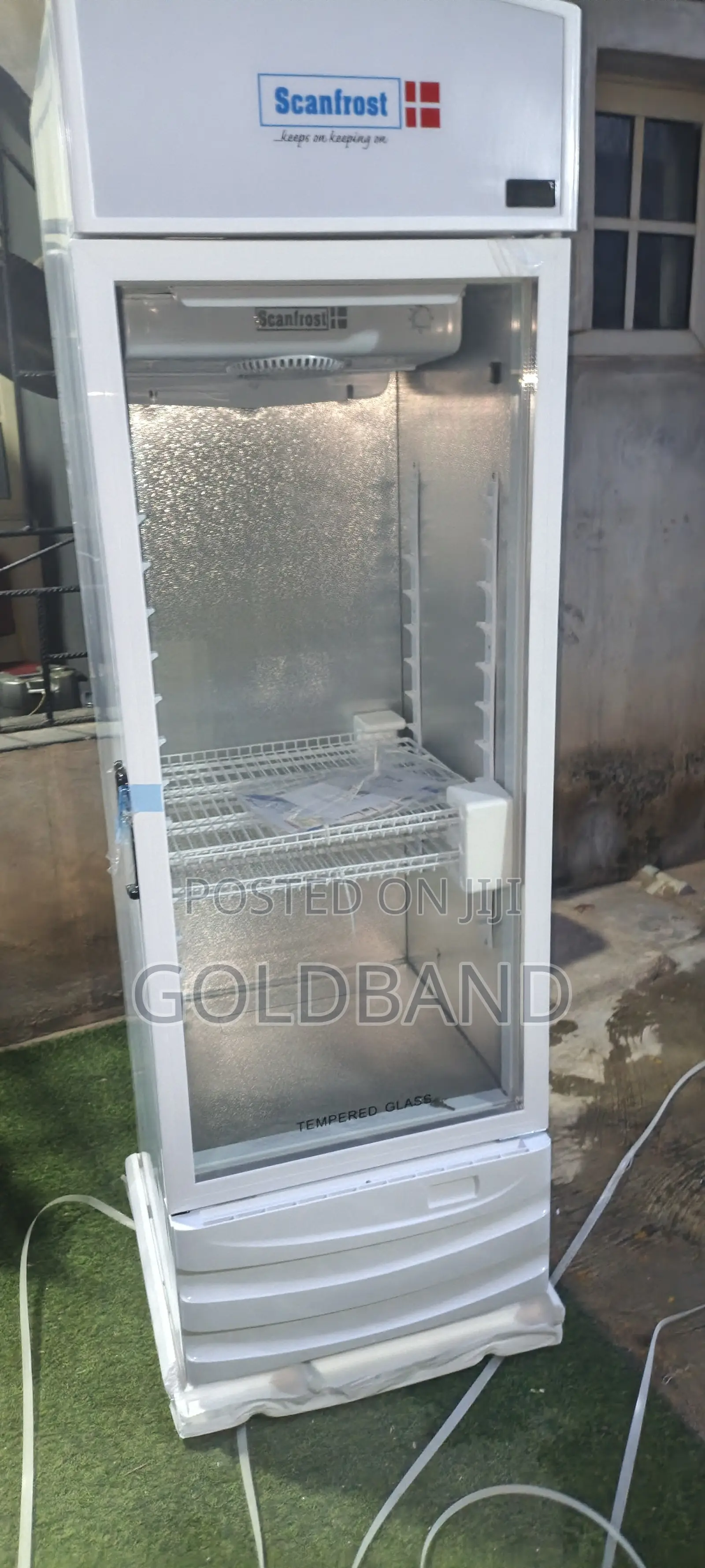 Scanfrost Sfuc300xg Bottle Cooler – Commercial Grade