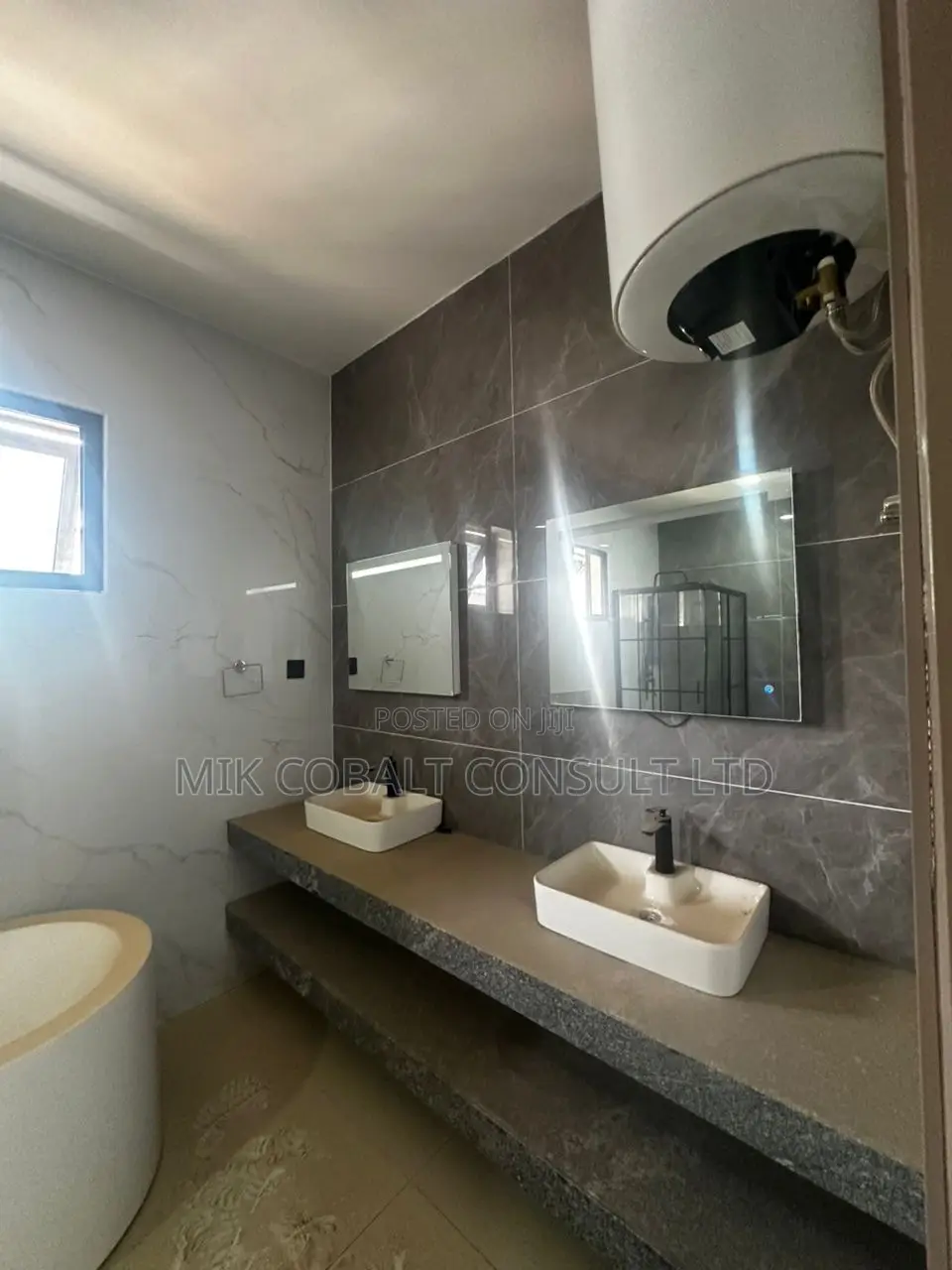 6bdrm Duplex in Diplomatic Zone, Katampe Extension for rent