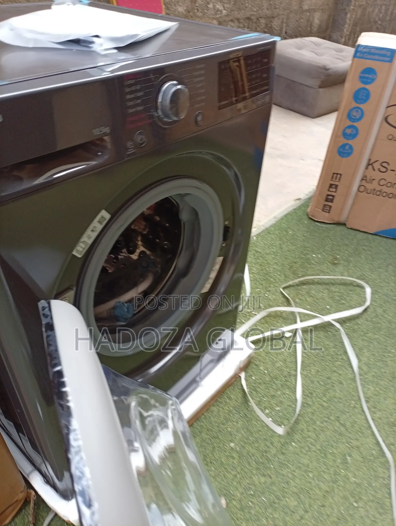 Premium Lg Front Load Washer 10.5kg – Excellent Condition