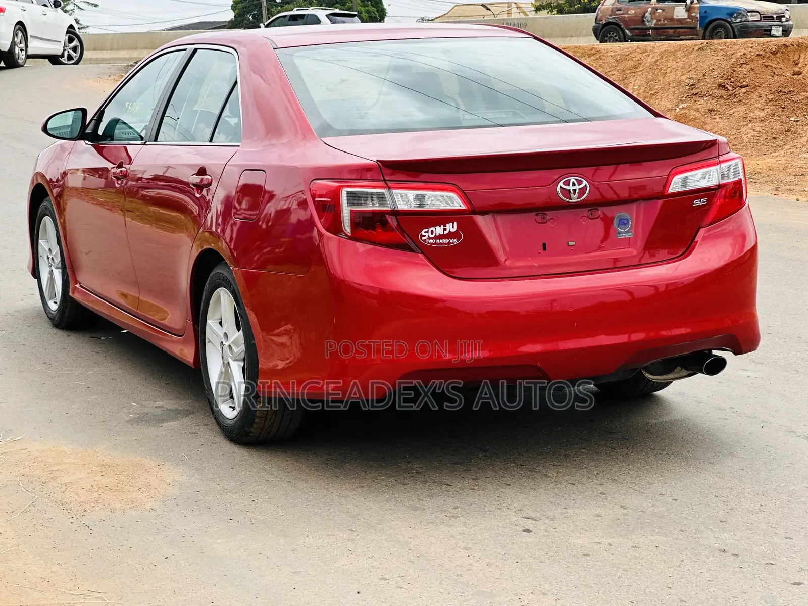 Toyota Camry SE 4dr Sedan (2.5L 4cyl 6A) 2012 Red