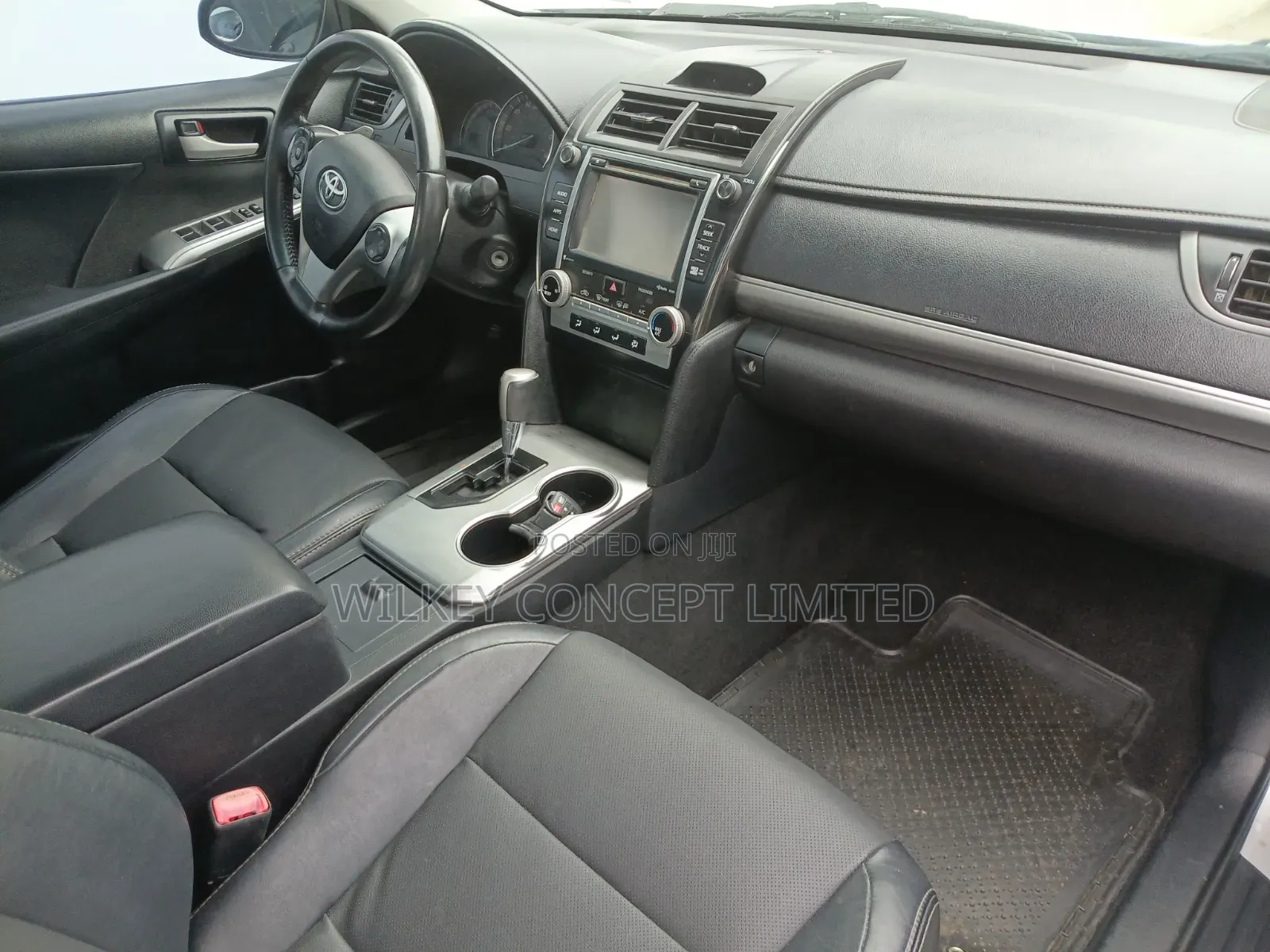 Toyota Camry 2014 Silver