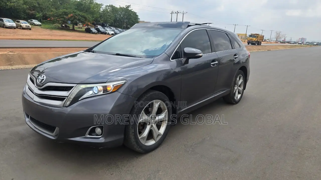 Toyota Venza XLE AWD 2013 Gray