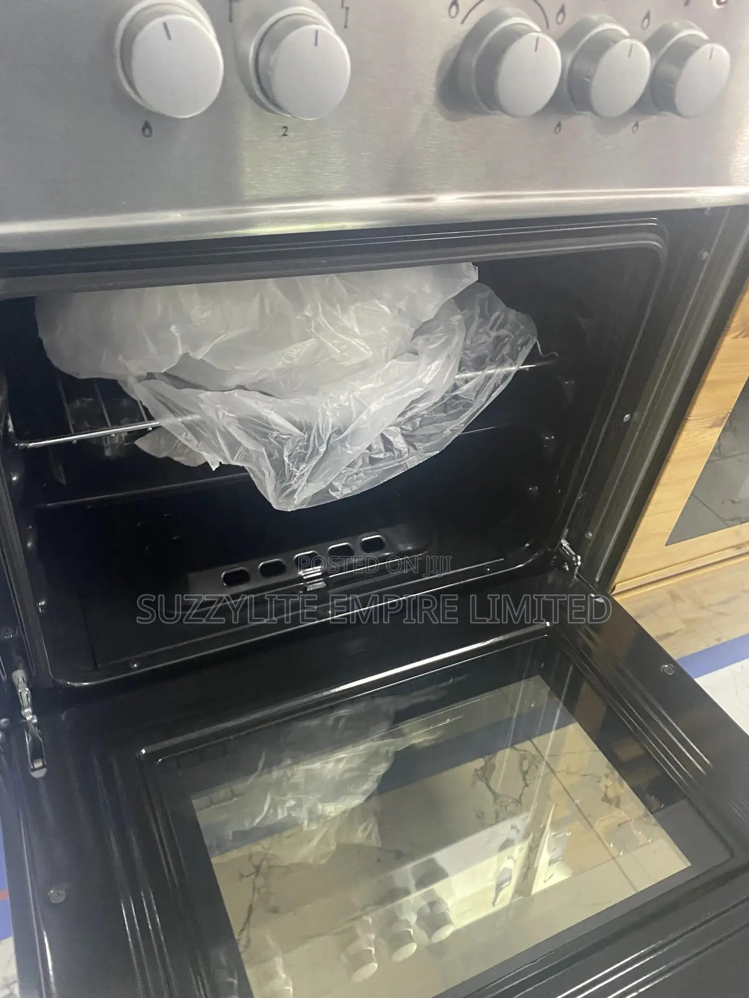 Maxi 60 by 60 Standing Gas Cooker 3gas + 1electric
