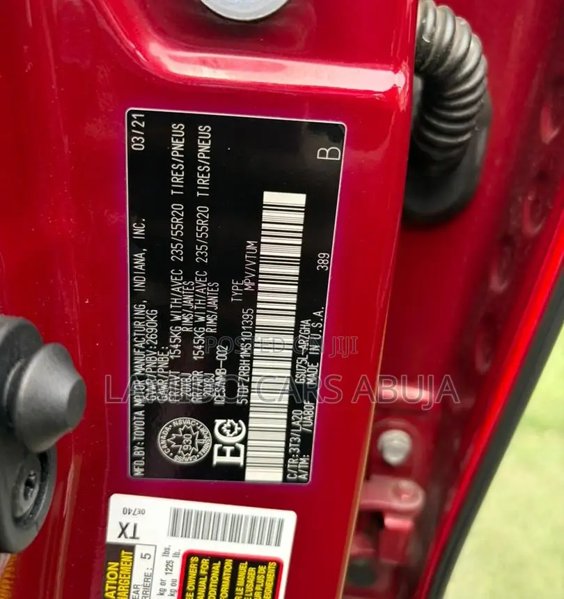 Toyota Highlander Platinum 2021 Red