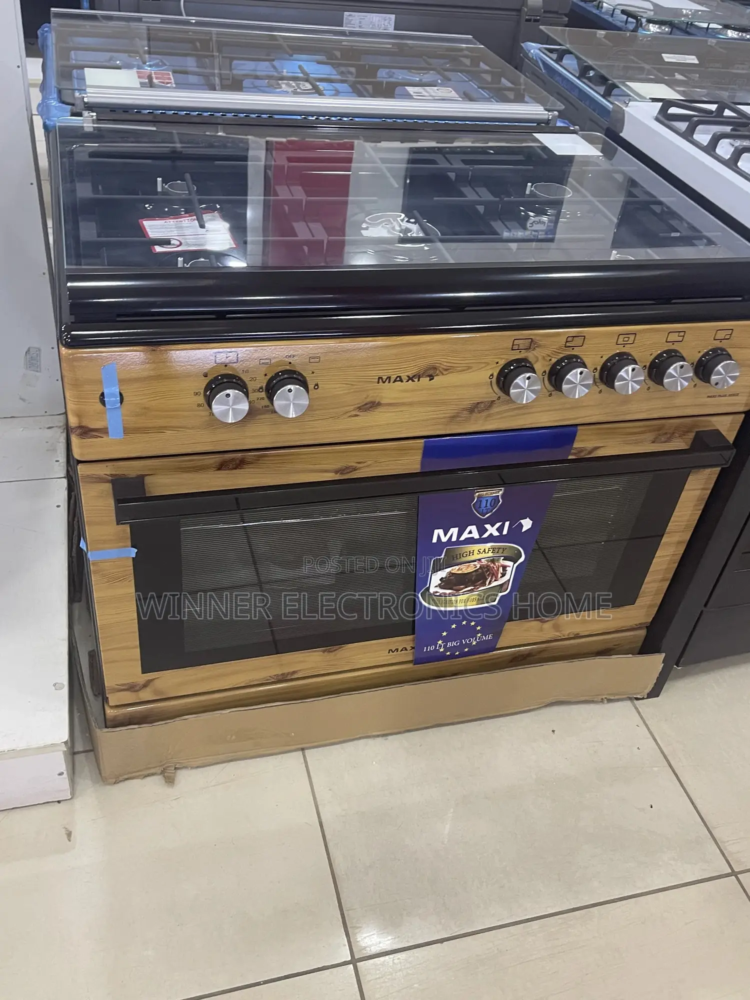 Maxi 60 by 90 Gas Cooker 5burner Wood