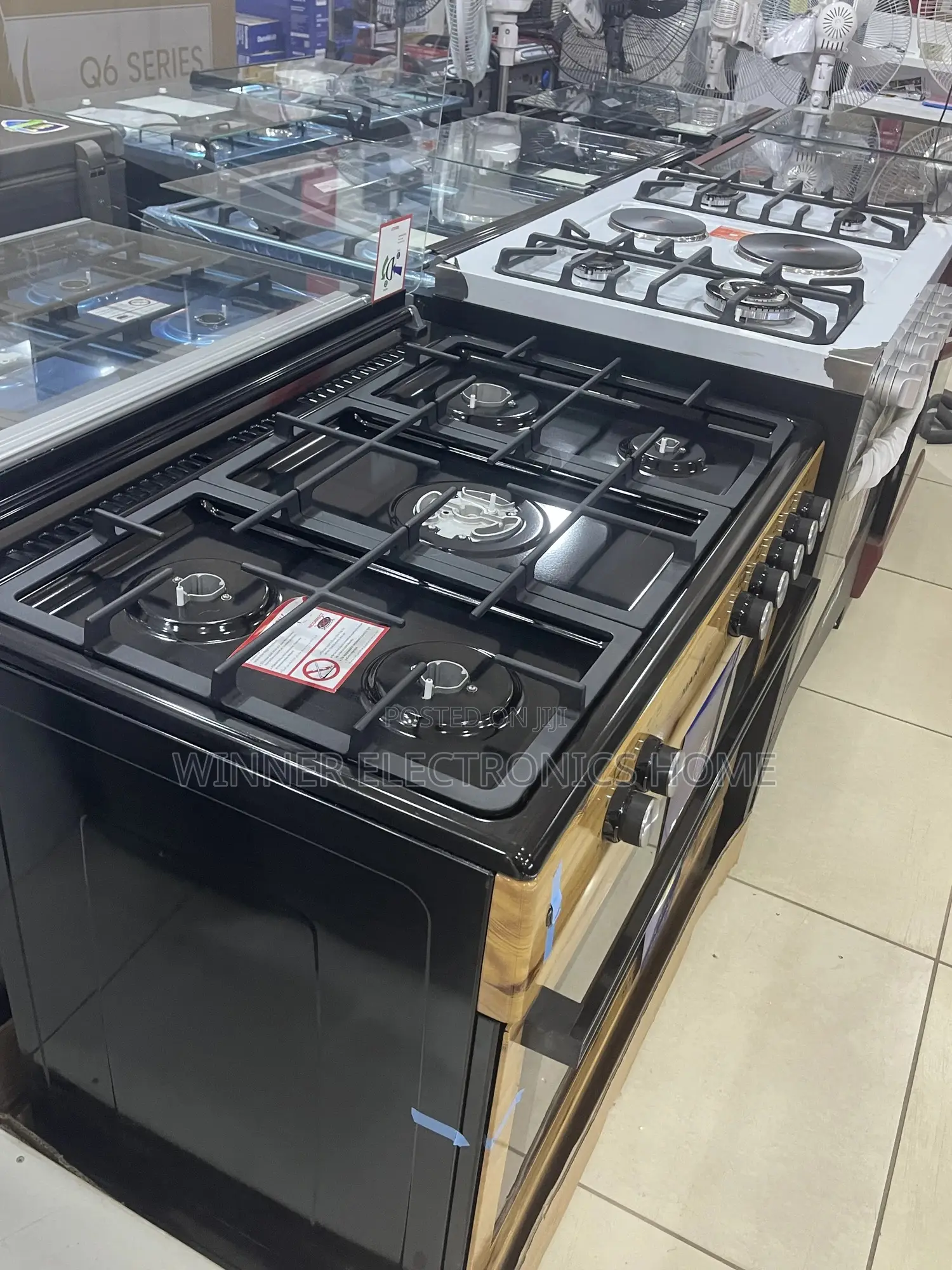 Maxi 60 by 90 Gas Cooker 5burner Wood
