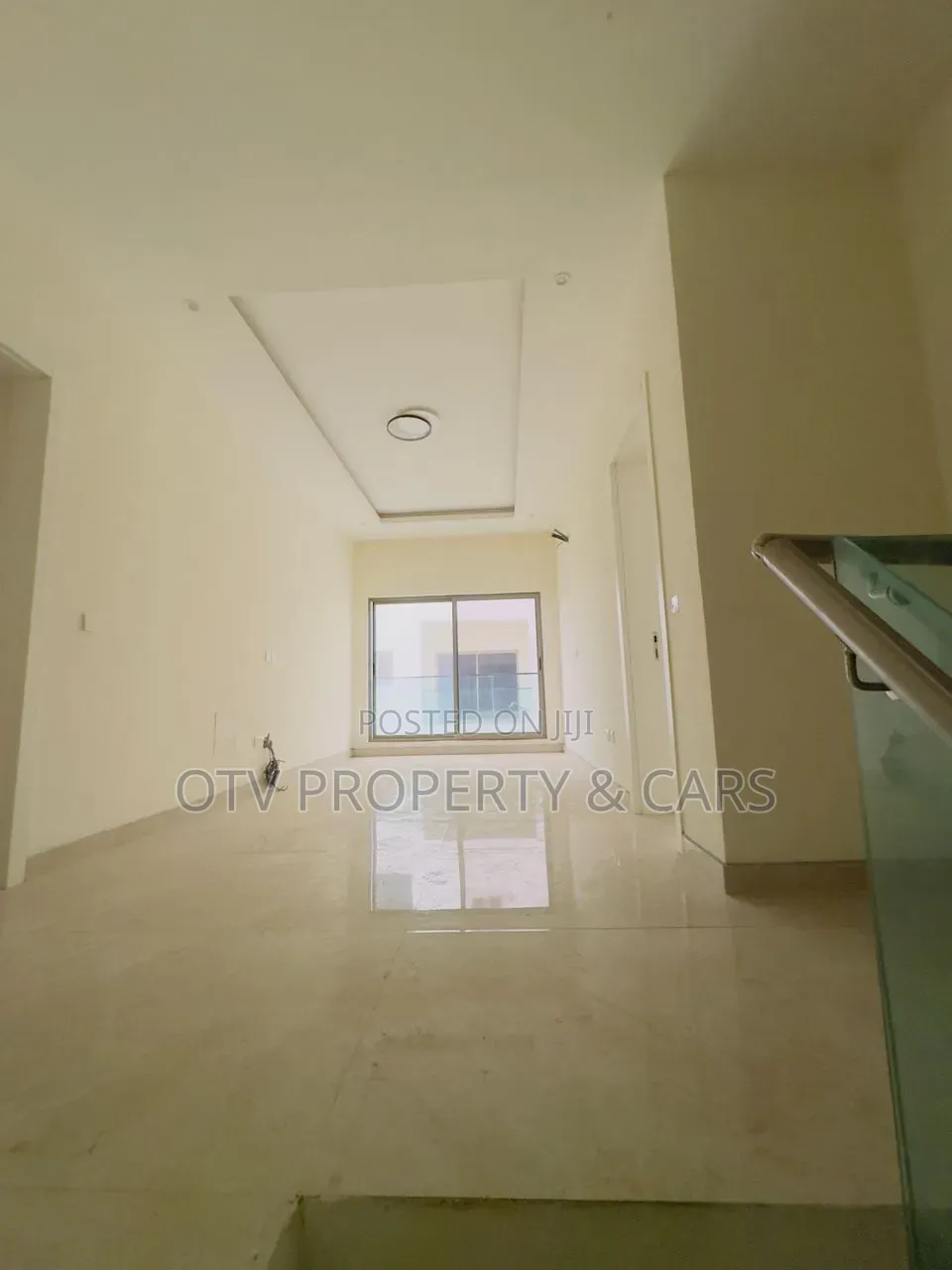 Furnished 5bdrm Duplex in Banana Island for sale