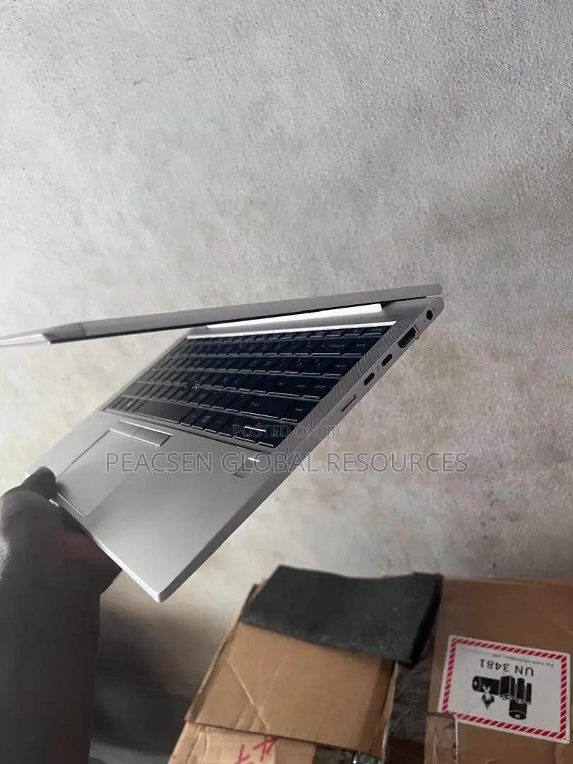 Laptop HP EliteBook 840 G9 16GB Intel Core i7 SSD 512GB