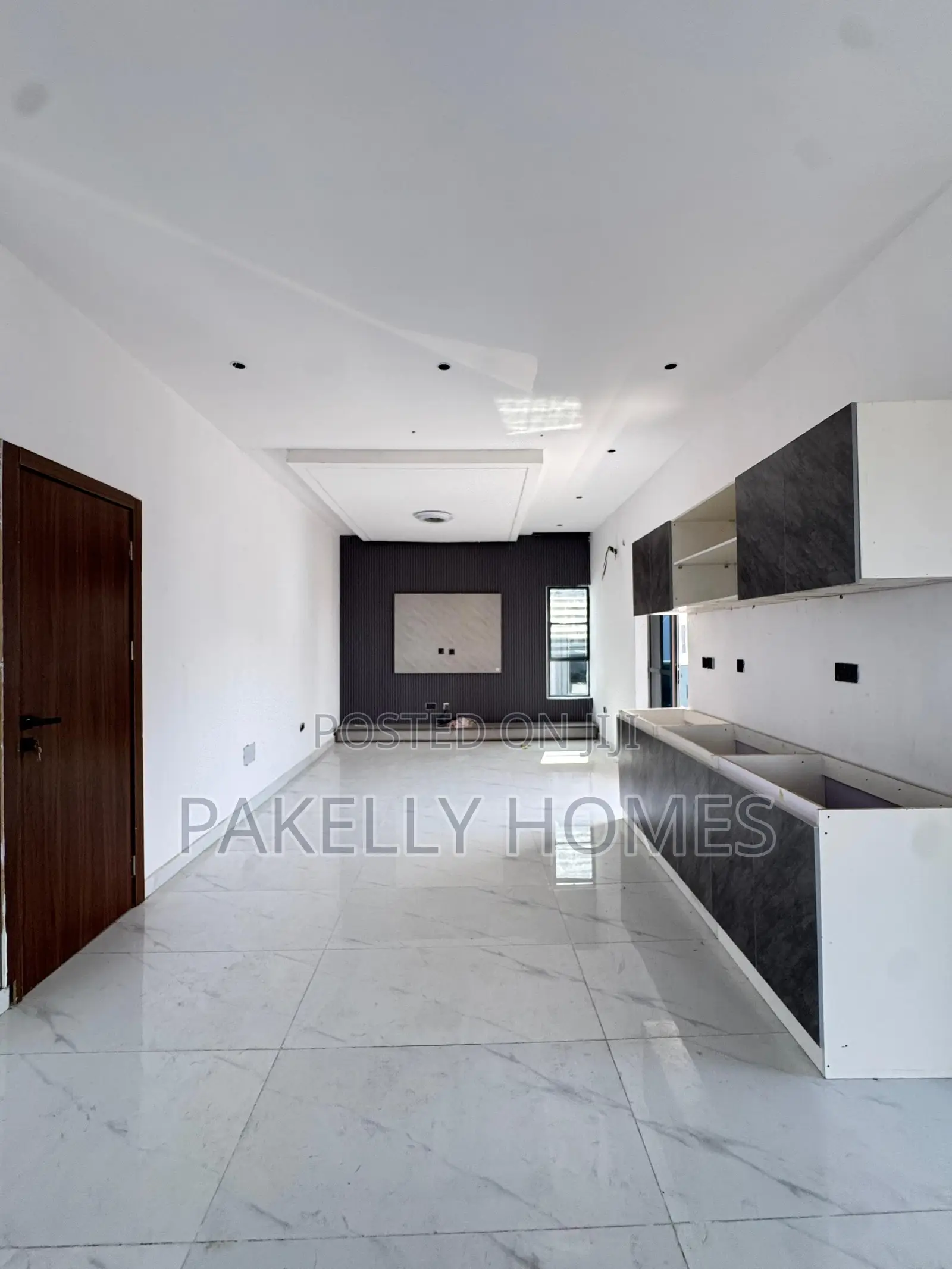 5 Bedroom With Pool