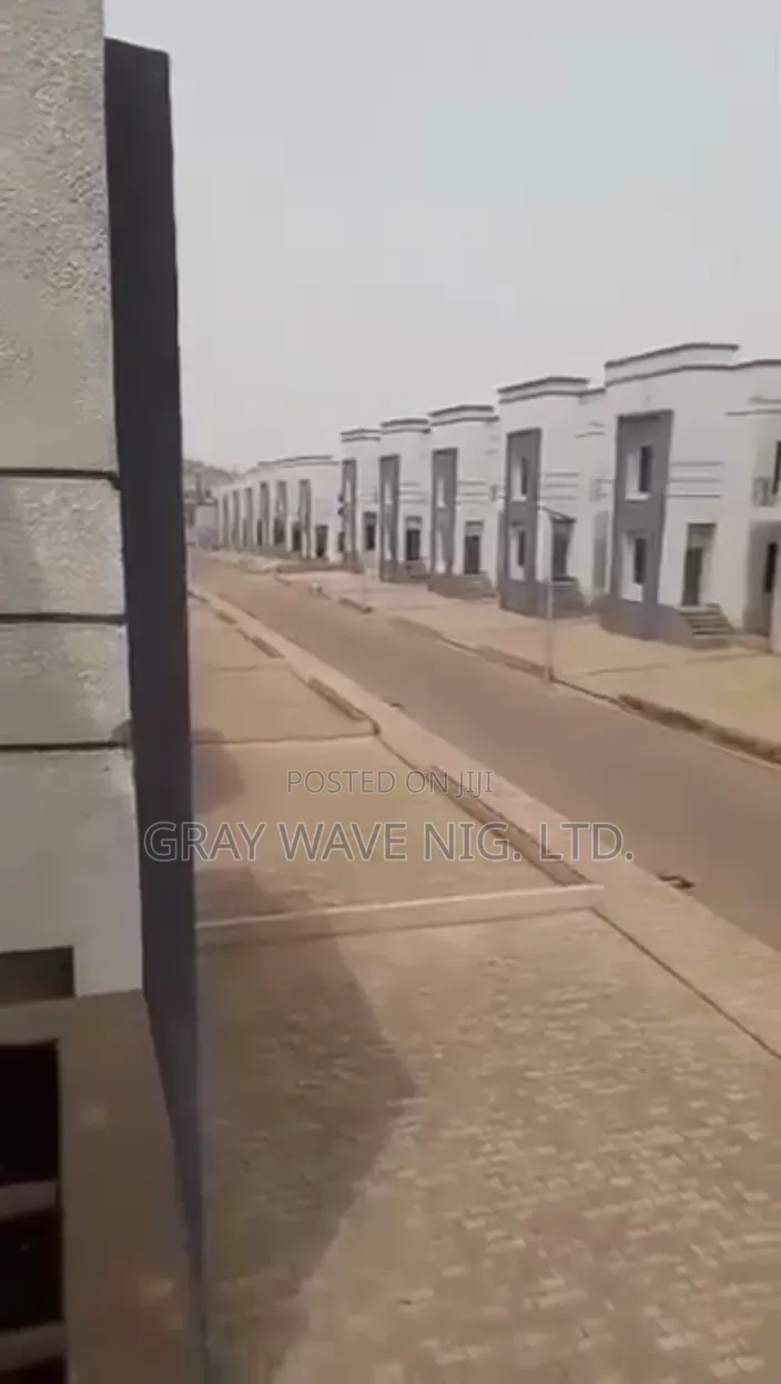 4bdrm Duplex in Galadimawa for sale