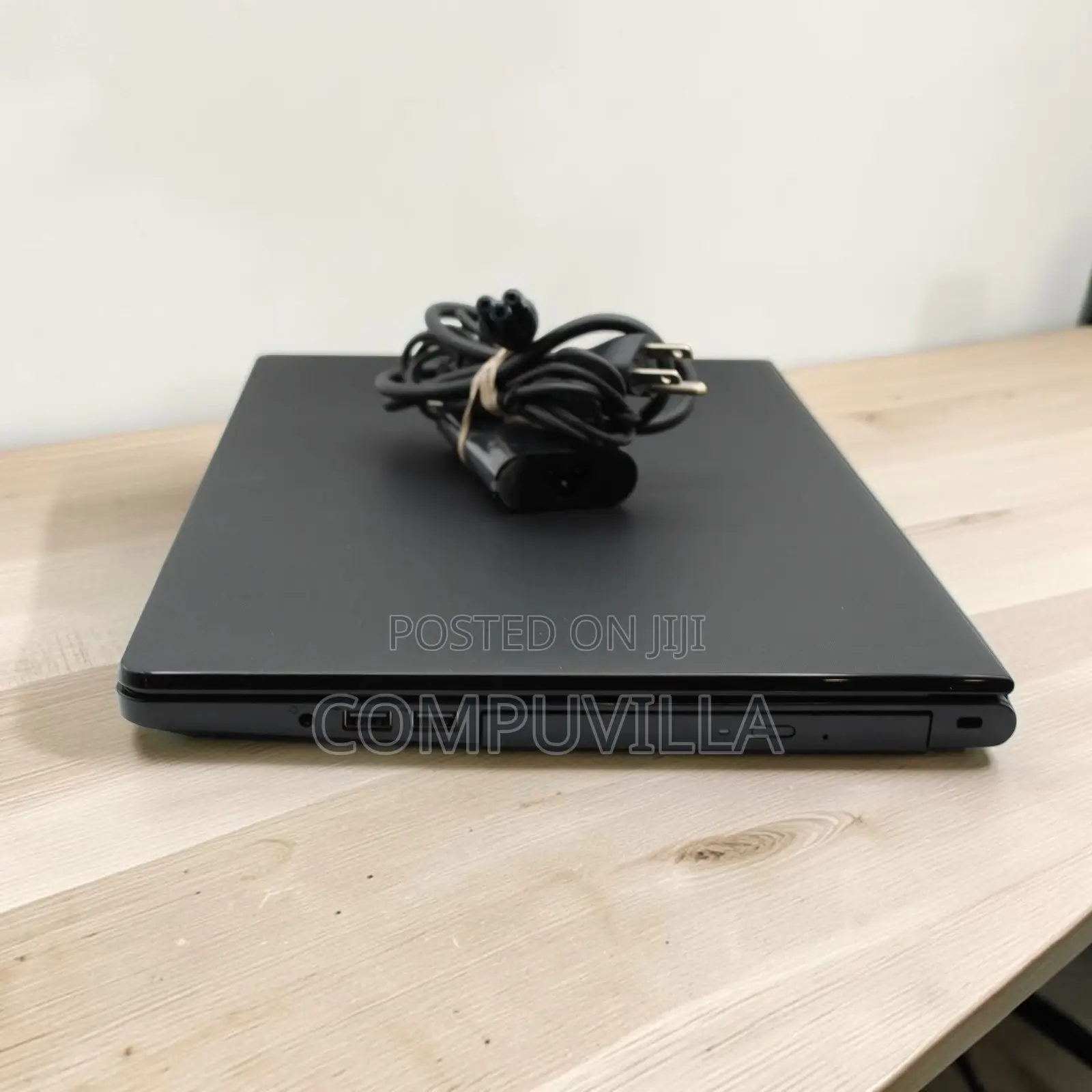 Laptop Dell Inspiron 15 3558 8GB Intel Core i3 HDD 500GB