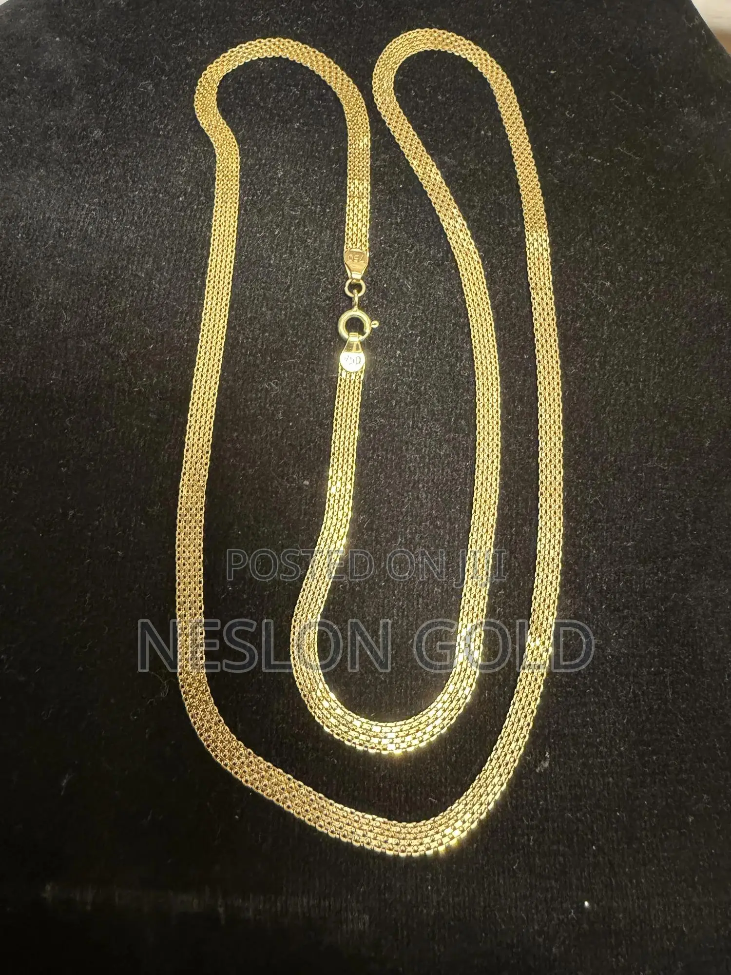 Pure 18karat Solid Gold Necklace Carpet Design