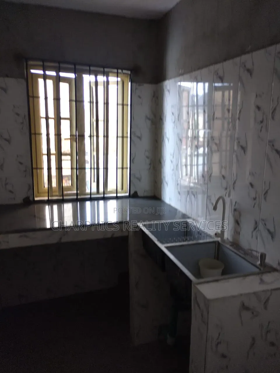 Furnished 3bdrm Block of Flats in Aguda / Surulere for sale